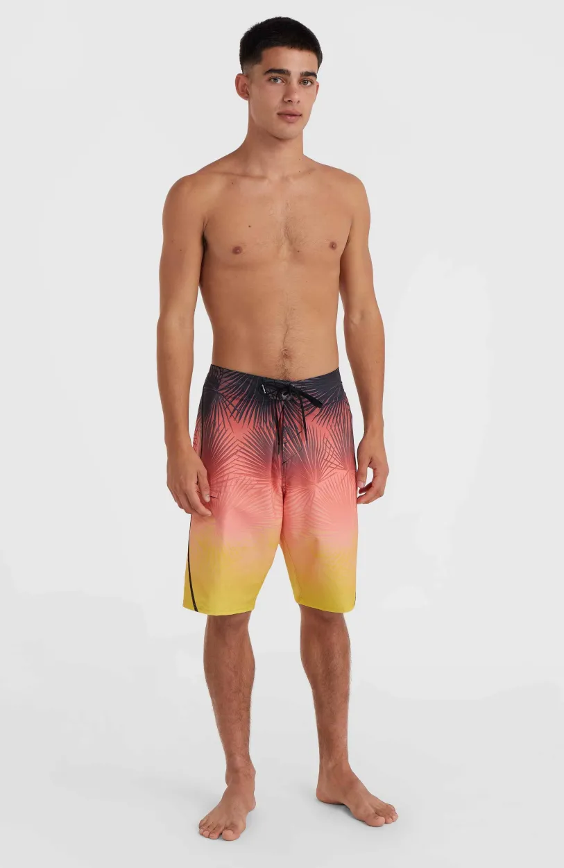 Clearance O’Neill Hyperfreak Heat S-Seam Fade 21" Boardshort | Coral S-Seam Heat Fade