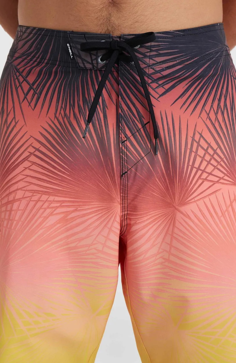 Clearance O’Neill Hyperfreak Heat S-Seam Fade 21" Boardshort | Coral S-Seam Heat Fade