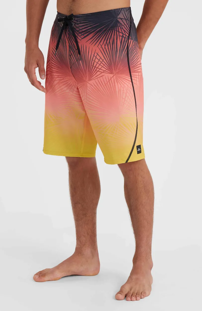 Clearance O’Neill Hyperfreak Heat S-Seam Fade 21" Boardshort | Coral S-Seam Heat Fade