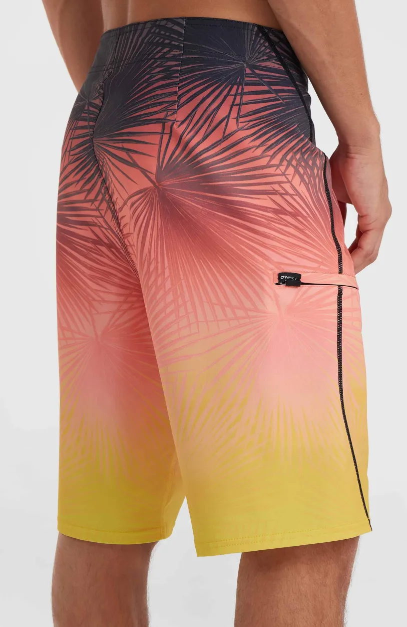 Clearance O’Neill Hyperfreak Heat S-Seam Fade 21" Boardshort | Coral S-Seam Heat Fade